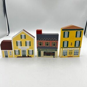 The Cat's Meow Village Wooden Houses – Vintage Shelf Sitters Lot of 3 1989–1993